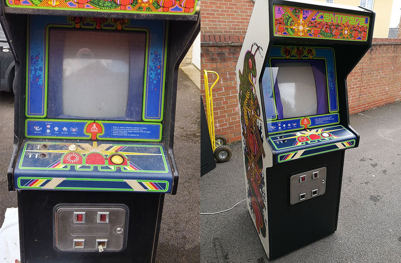 Illustration for article titled How A Filthy Old Arcade Cabinet Is Restored To Its Former Glory